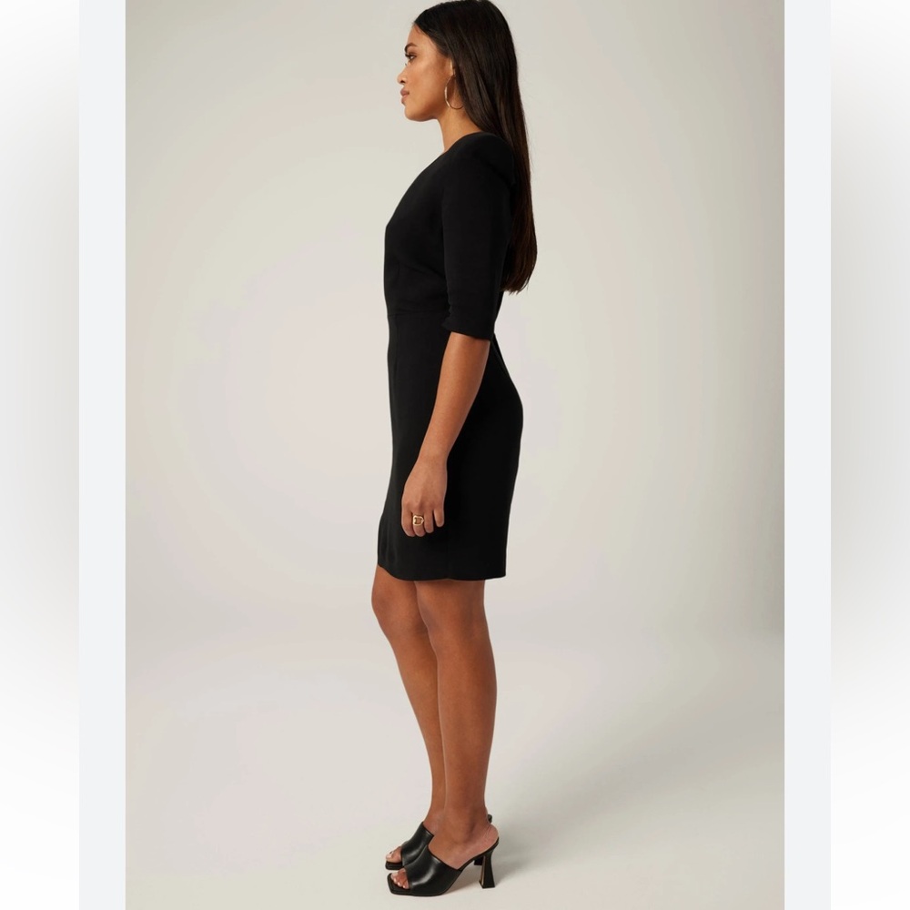 NWT Lita By Ciara Sculptural Elegant Black V-Neck Mini Dress - Picture 3 of 7